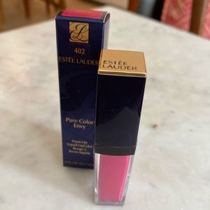 Estée Lauder Liquid LipColor in Pierced Petal